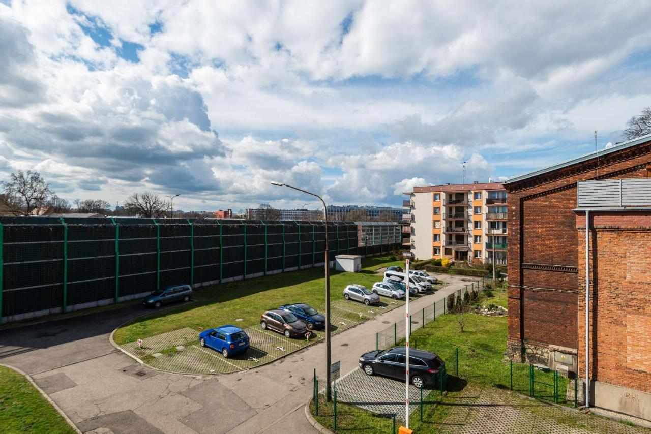 Kairos Apartments - Friends - Darmowy Parking, Blisko Centrum Gliwice Exterior foto